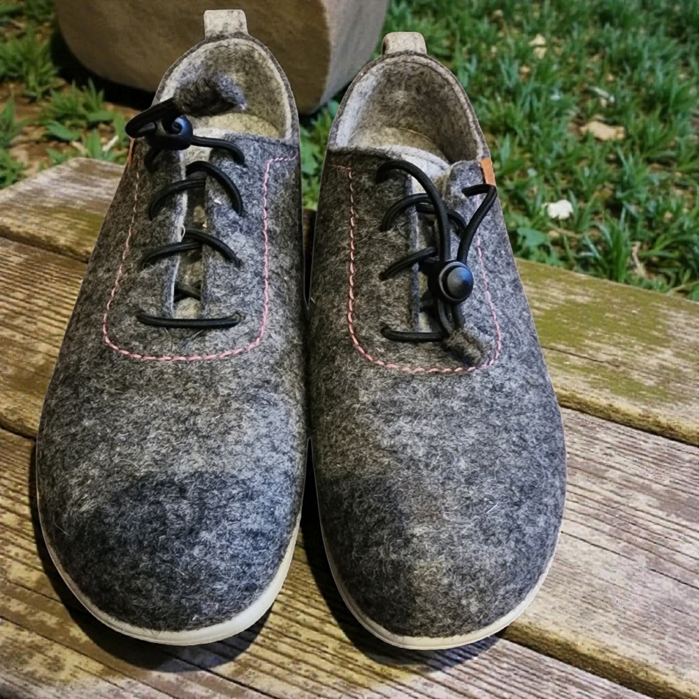 Samuel Hubbard Gray Wool Felt Shoes Sz 8.5